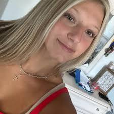 Angela Olive (@angskslp57) • Instagram photos and videos