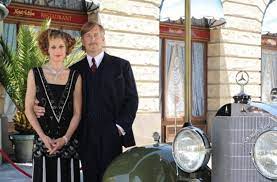 Das adlon 3 teiler pressetermin josefine preuß & marie bäumer & heino ferch. Der Zdf Mehrteiler Das Adlon Palazzo Prozzo Am Puls Der Geschichte Kultur Stuttgarter Zeitung