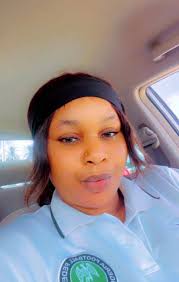 ex-husband returns after 10 years with lawyer