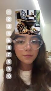 Daniela Stone (@danistonev)