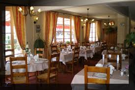 Restaurant La Cremaillere Saint Maclou Beuzeville Honfleur Pont Audemer Cuisine Traditionelle Recompensee Par Une Fourchette Au Guide Michelin