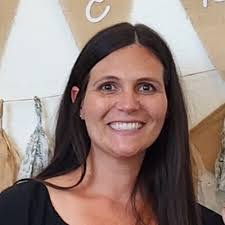 Barbara Schweers's Instagram, Twitter & Facebook