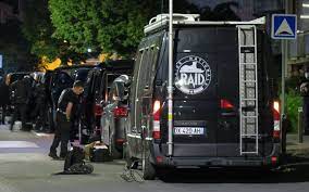 Vente fonds de commerce garage ventes et reparations toutes marques sud 77 situé sur un axe passant belle affaire avec une surface de 820 m² sur une parcelle de 3000 m² composée de 4. Seine Et Marne A Emerainville L Auteur Presume Des Coups De Feu Mortels S Est Rendu Au Raid Le Parisien