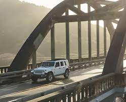 Ford stores & openning hours in akron. Jeep Ram Car Dealership Near Akron Oh New And Used Cars Parts And Service Near Akron Ohio