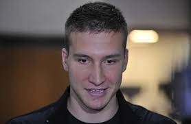 He also represents the serbian national basketball team. Ljudi Sve Gledaju Kroz Biznis Bogdan Bogdanovic Otvoreno O Zivotu U Americi Srpskainfo