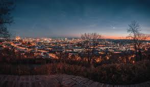 Many iphone users rely entirely. Learn 3 Ways To Shoot Panoramic Photos Learn Photography By Zoner Photo Studio