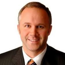 Easy-to-use financial planning software reviews