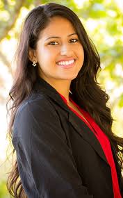 Jennifer Arreguin's Instagram, Twitter & Facebook