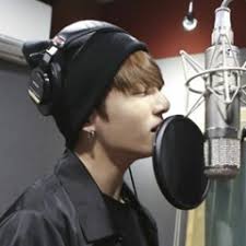 Stream alissamarie music