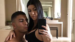 The oldest kardashian sister hosted the family's annual christmas. Kourtney Kardashian Younes Bendjima S Relationship Timeline Mamaslatinas Com