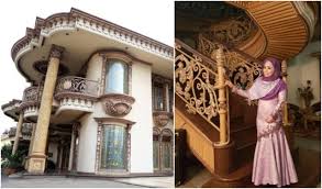 Check spelling or type a new query. 15 Rumah Mewah Milik Para Artis Saking Luasnya Sampai Ada Yang Kesasar Di Rumah Sendiri