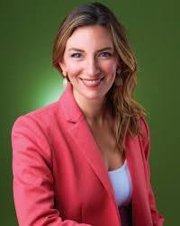 Danielle Kishbaugh's Instagram, Twitter & Facebook