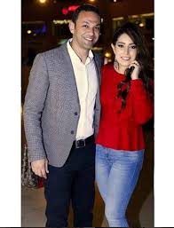 Check spelling or type a new query. Ø¨Ø§Ù„ÙÙŠØ¯ÙŠÙˆ Ø¢ÙŠØªÙ† Ø¹Ø§Ù…Ø± ØªÙƒØ´Ù Ø¹Ù† Ø®Ù†Ø§Ù‚ØªÙ‡Ø§ Ù…Ø¹ Ø²ÙˆØ¬Ù‡Ø§ Ø¨Ø³Ø¨Ø¨ Ù…ØµØ±ÙˆÙ Ø§Ù„Ù…Ù†Ø²Ù„ Ù…Ø¬Ù„Ø© Ù‡ÙŠ