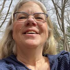 Daughter passes out in blueberry pancake line at Wheatland festival