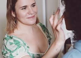 Laura Grand's Instagram, Twitter & Facebook