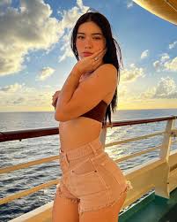 Aishah Sofey Hot Shots