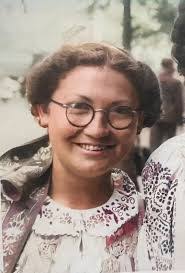 David Henner's Instagram, Twitter & Facebook