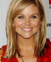 Pin By Kim Wilson On Hair Colors Hair Styles Tiffani Amber Thiessen Hair Medium Hair Styles