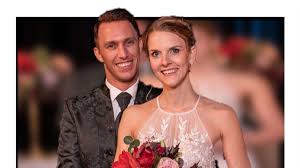 Ein bisschen verrückt klang das ja von anfang an: Hochzeit Auf Den Ersten Blick Ariane Und Martin Haben Eine Tiefergehende Verbindung Tv