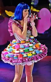 30 Most Absurd Celebrity Fashion Fails Bemethis Katy Perry Costume Katy Perry Celebrity Fashion Fails