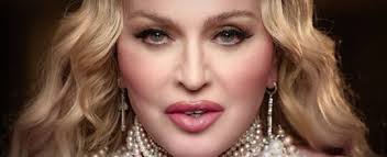 Les crédits du Madame X Tour