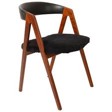 Danish Vintage Teak Chair 1960s In 2020 Vintage Teak Chairs Teak Chairs Vintage Teak Sideboard