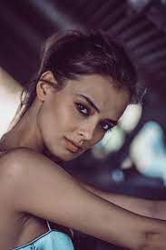 Türkiye, model elif aksu 'yu geçtiğimiz yıl ibiza'da tatil yaptığı sırada karıştığı bir kazayla tanıdı. Elif Aksu The Next Models