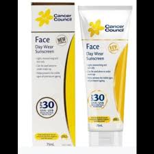 The cancer council day wear face sunscreen is designed to feel comfortable for everyday use while preventing sun damage. Cancer Council Face Day Wear Sunscreen Spf30 75ml