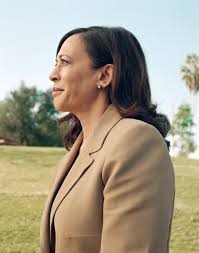 Yet the image chosen came under fire for being poorly lit and styled after the magazine first tweeted it on january 10. Poet Tracy K Smith Pays Tribute To Kamala Harris Vogue