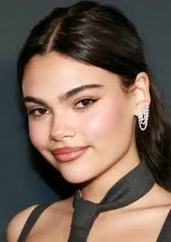 Lily Prescott's Instagram, Twitter & Facebook