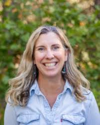 Danielle Yzaguirre's Instagram, Twitter & Facebook