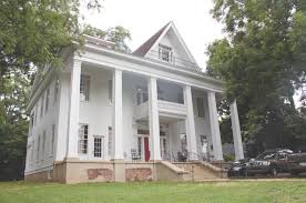 The plantation house villa phone number isn't available on our site, if you want to call the plantation house villa the plantation house villa location. Plantation Home To 175 Years Of History The Crimson White