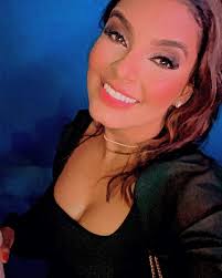 Débora Castro (@deborahcnogueira) • Instagram photos and videos