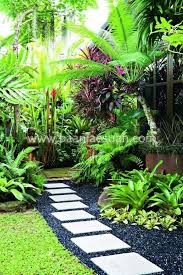 Den Wald Farben Via Baanlaesuan Com Baanlaesuancom Den Farben Wald Tropical Garden Tropical Landscape Design Small Tropical Gardens