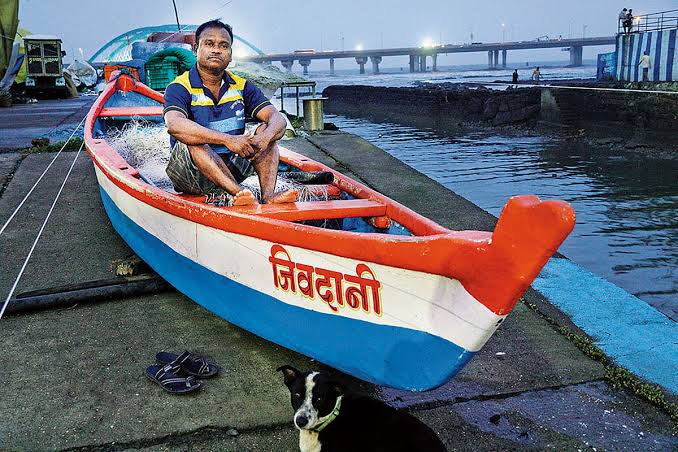 The Sea In Their Blood: How Climate Change Is Crippling Mumbai's Fishing Community | Outlook India