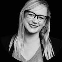 Amber Engebretson's Instagram, Twitter & Facebook