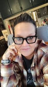 Debbie Kray's Instagram, Twitter & Facebook