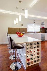 Epingle Par Aurore Dumancic Sur Maison Rangement Bouteille De Vin Table Haute Cuisine Meuble Range Bouteille