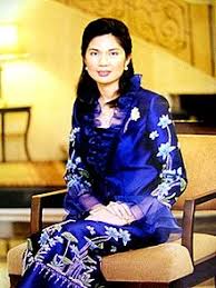 Sultan muhammed v evlendi tengku zubaidah binti tengku norudin bin tengku muda (kızlık soyadı kangsadal pipitpakdee), üye pattani 15 kasım 2004 tarihinde kraliyet ailesi.16 2008'de boşandılar. Fakta Bukan Auta A Twitter Tahukah Anda Kangsadal Pipitpakdee Merupakan Isteri Pertama Sultan Muhammad Kangsadal Merupakan Kerabat Diraja Pattani Memakai Nama Melayu Tengku Zubaidah Mereka Berkahwin Pada 2004 Berpisah Pada