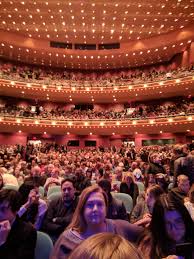 File Trevor Noah 2019 02 01 Aronoff Center Crowd