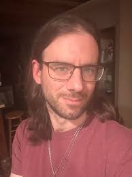 Hello, I am new here and seeking some friends. 33F from Texas, I'm a Grey  eclectic pagan who's goth and big into the VC world.