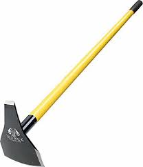 Prohoe Triangle Head Rogue Hoe With 42 Fiberglass Handle Check Out The Image By Visiting The Link Garden Tools Best Garden Tools Garden Hand Tools