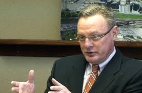 Judge OKs Mondale's $50,000 settlement with Petters receiver