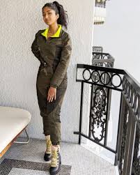 Born 28 december 2001) is a canadian actress known for her leading role in the netflix teen comedy series never have i ever (2020). Maitreyi Ramakrishnan Sosok Devi Di Serial Never Have I Eve