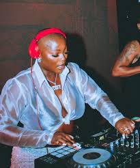 DJ TGarbs | Thee Baldie Baddie (@djtgarbs) • Instagram photos and videos