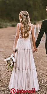 Lasst euch inspirieren und kreiert eure boho hochzeit. Die Schonsten Boho Kleider Fur Deine Gartenhochzeit Oder Boho Hochzeit Wedding Bride Details In 2019 Pinterest Boho Wedding Dress Wedding Dre Brautkleid Hochzeitskleid Boho Boho Hochzeit