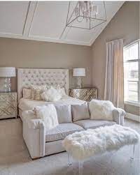 Couch Est Fait Regarder Wall Decora La Maison Home Decor Bedroom Bedroom Interior Bedroom Design