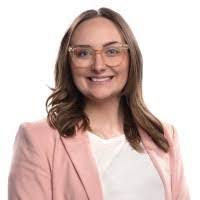 Emily Taggart's Instagram, Twitter & Facebook