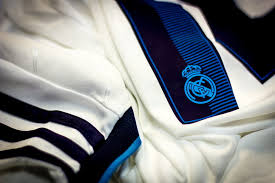 The great collection of real madrid fc wallpapers for desktop, laptop and mobiles. White And Blue Real Madrid Jersey Football Form Adidas Real Madrid Hd Wallpaper Wallpaperbetter