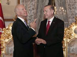 The latest news and comment on recep tayyip erdoğan. Joe Biden Lasst Erdogan Wie Einen Fisch Zappeln Und Geht Ein Risiko Ein Politik